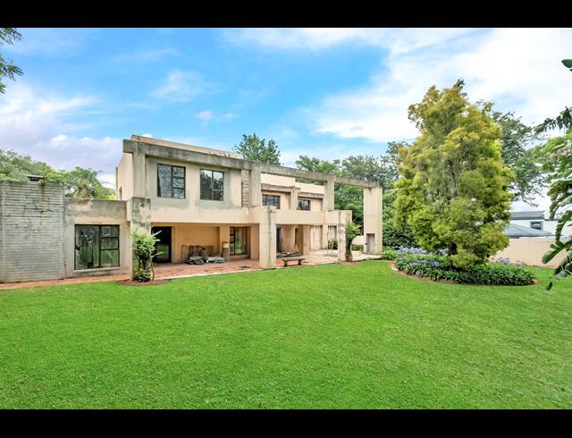 4 BEDROOM HOUSE FOR SALE IN HYDE PARK